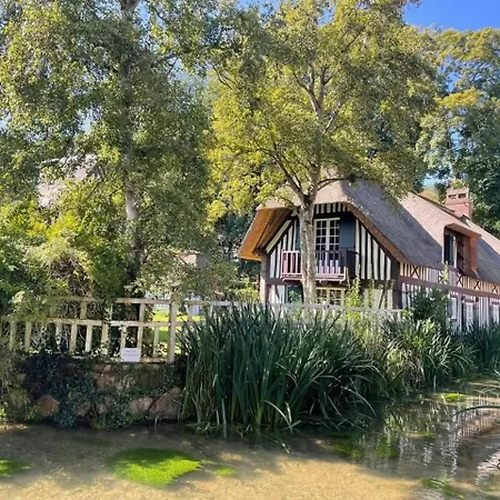 Le Jardin Des Lilas Casa de hóspedes 3*